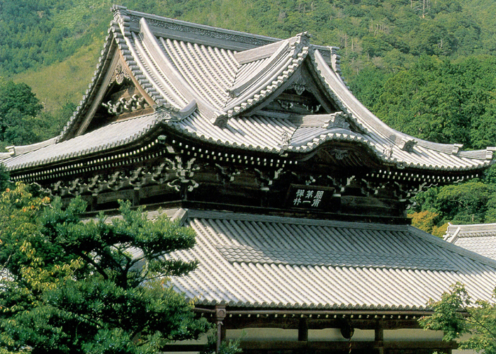 興国寺（和歌山県由良）